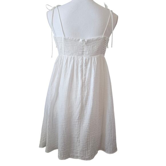 ASTR the Label Serenity Square Neck Mini Dress White Size M - Picture 2 of 6